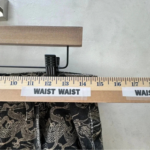 PRINCESS POLLY || Flare Dragon Print Wide Leg Jeans Sz 12 y2k - Picture 15 of 15